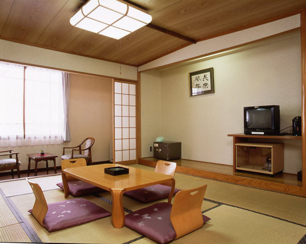 Hotel Diamond Shiga à Yamanouchi  Extérieur photo